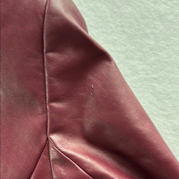 Arthur S Levine Tahari Burgundy Faux Leather Fitted Blazer Tailored Lined Sz 6 - Picture 7 of 9